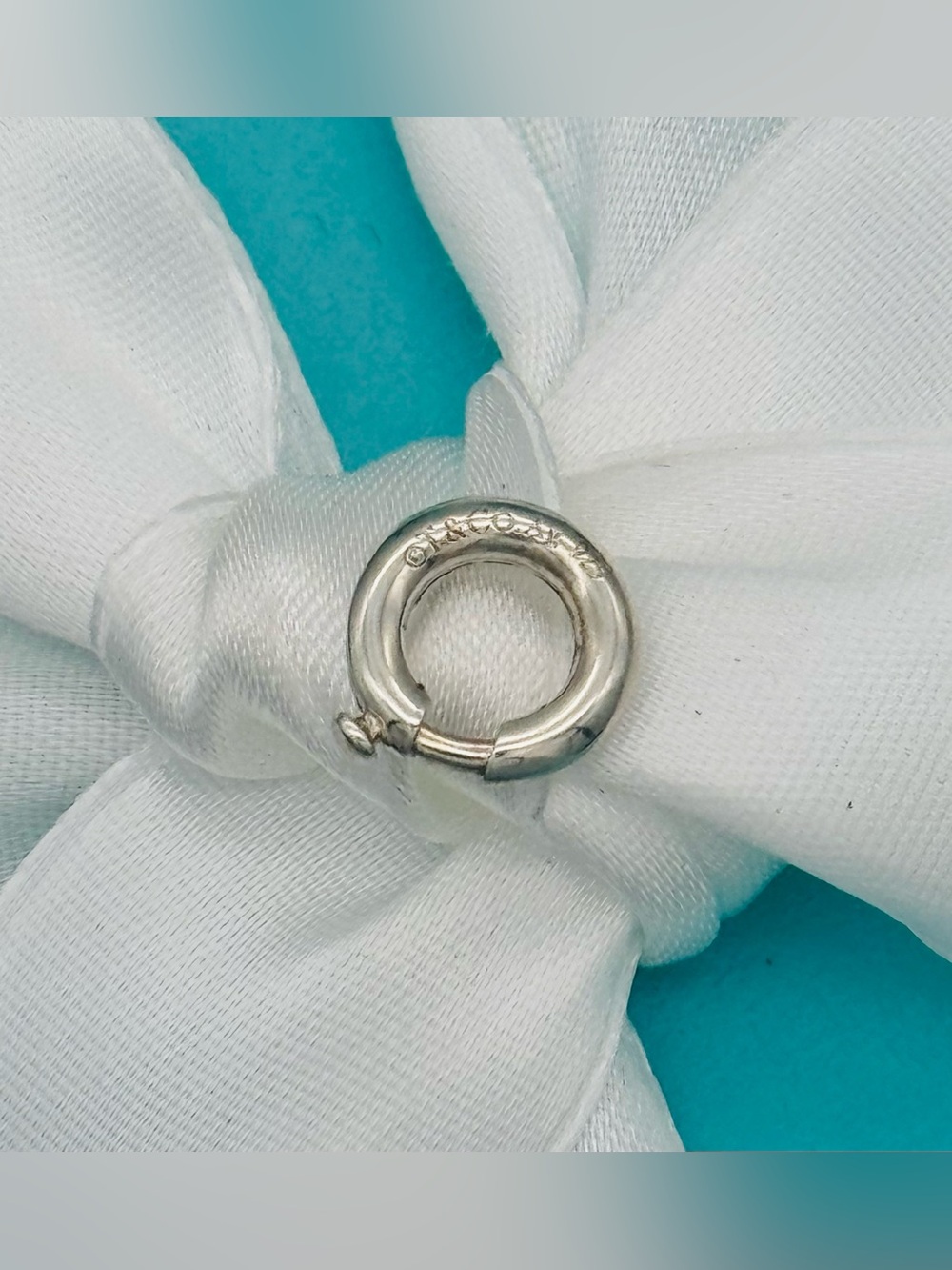 Tiffany & Co Retired sterling silver Round clasping link - Picture 4 of 4